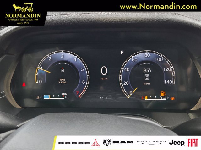 New 2026 Jeep Grand Cherokee Limited w/ Limited Altitude Package AWD/4WD image 10