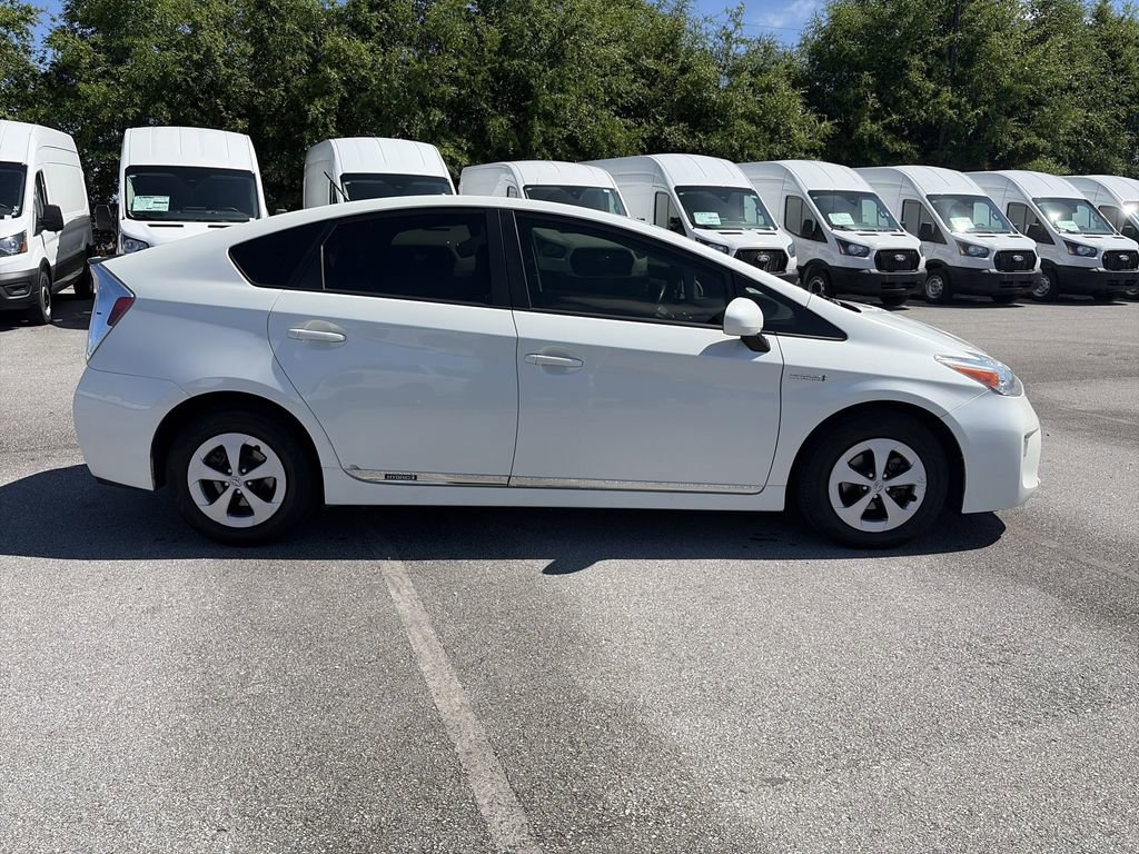 Used 2015 Toyota Prius Four FWD image 8