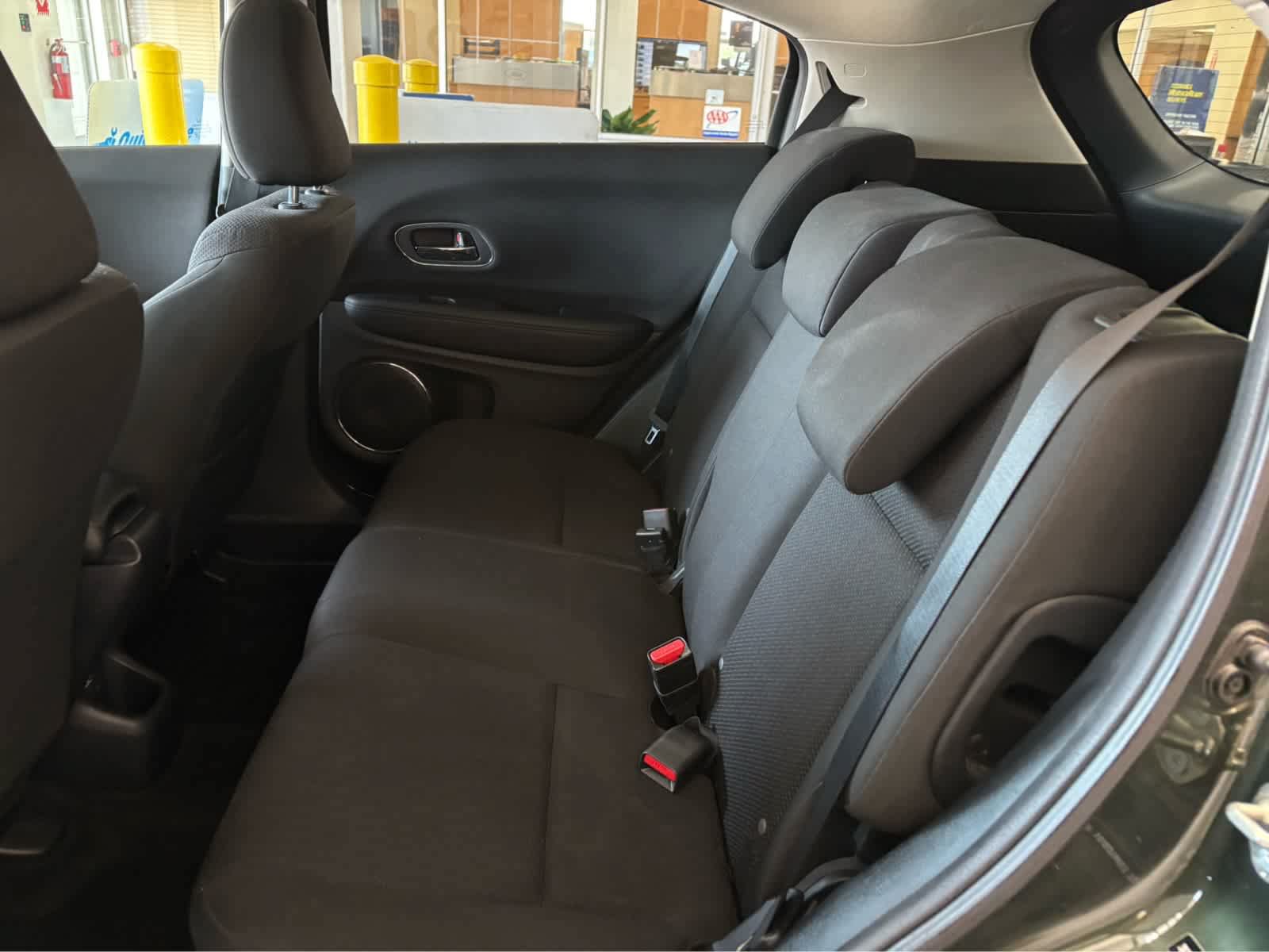 Used 2018 Honda HR-V EX image 28
