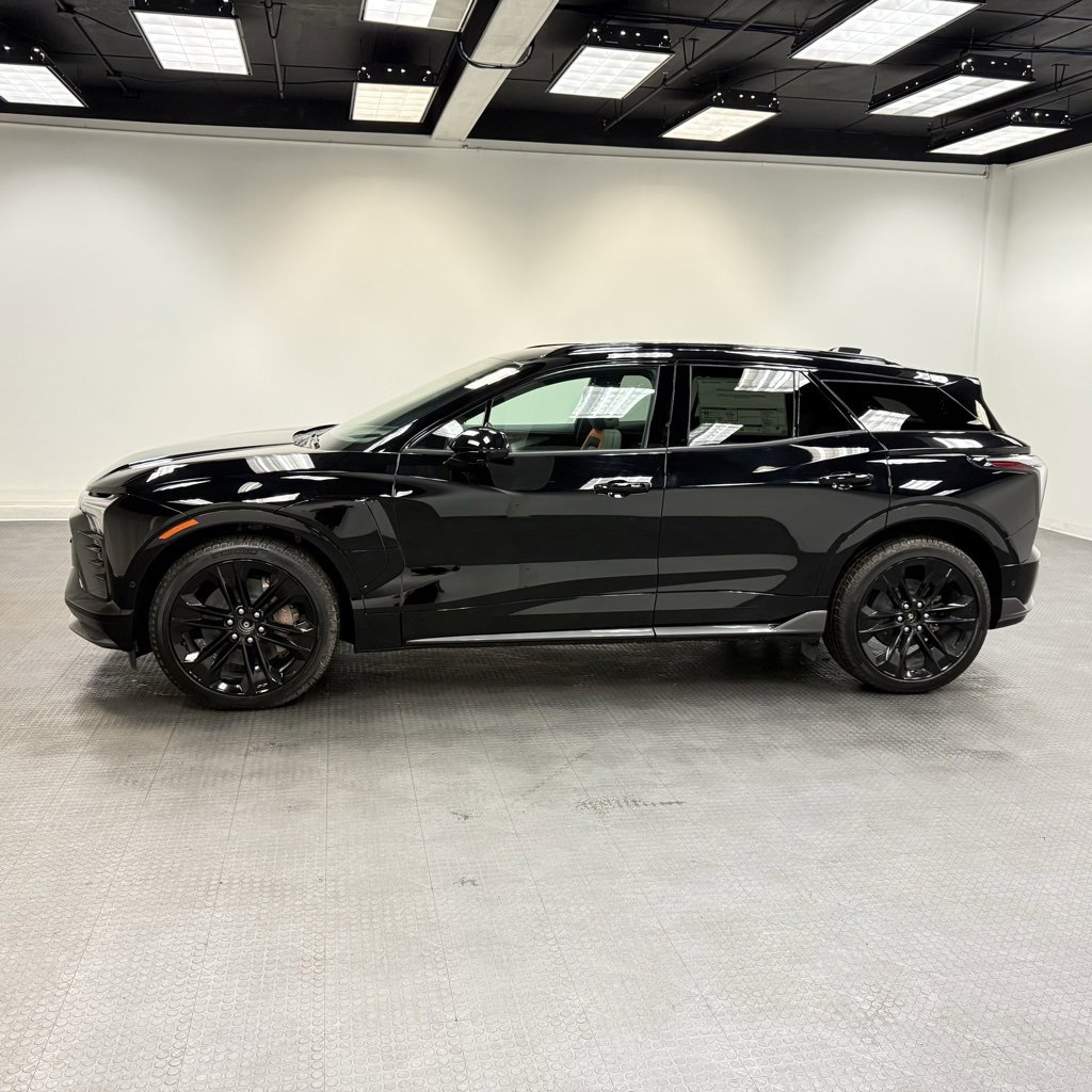 New 2026 Chevrolet Blazer EV SS image 2