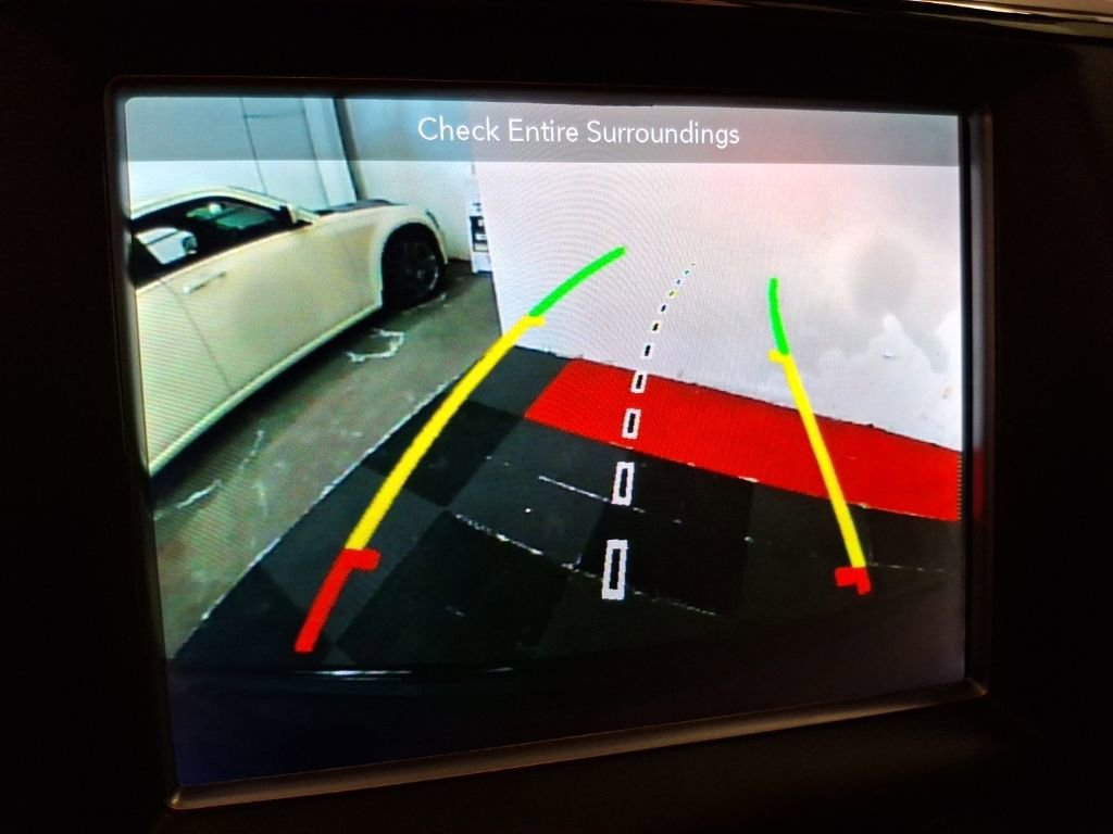 Used 2018 Jeep Grand Cherokee Altitude image 26