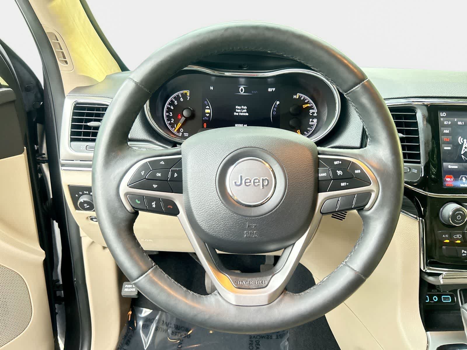 Used 2019 Jeep Grand Cherokee Limited AWD/4WD image 16