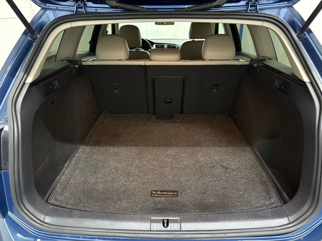 Used 2017 Volkswagen Golf Alltrack SE image 13