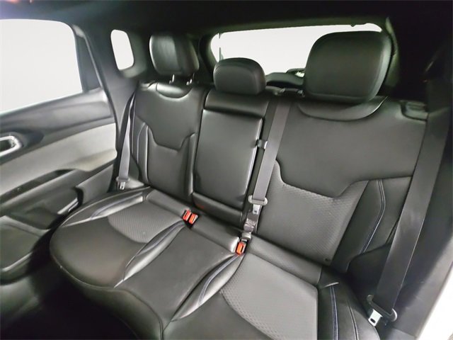 Used 2024 Jeep Compass Latitude image 13