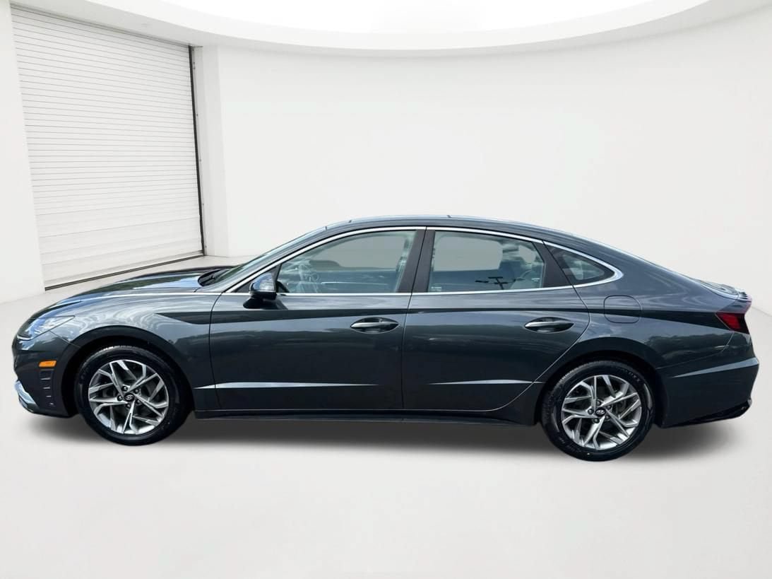 Certified 2023 Hyundai Sonata SEL w/ Convenience Package FWD image 8