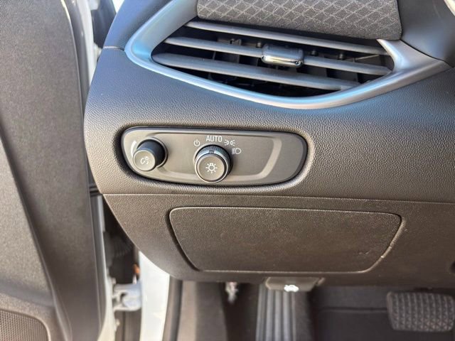 Used 2025 Chevrolet Malibu RS image 29