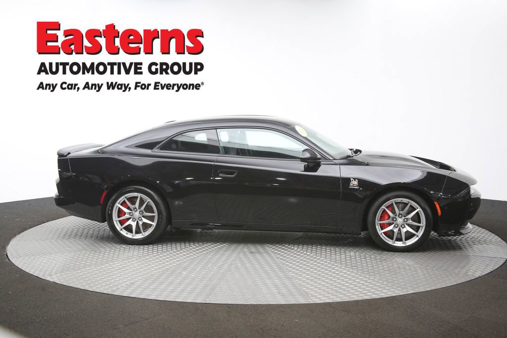 Used 2025 Dodge Charger Daytona Scat Pack w/ Track Pack AWD/4WD image 43