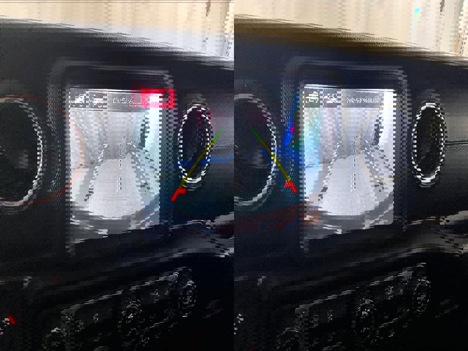 Used 2021 Jeep Wrangler Unlimited Rubicon 4xe w/ Steel Bumper Group image 19