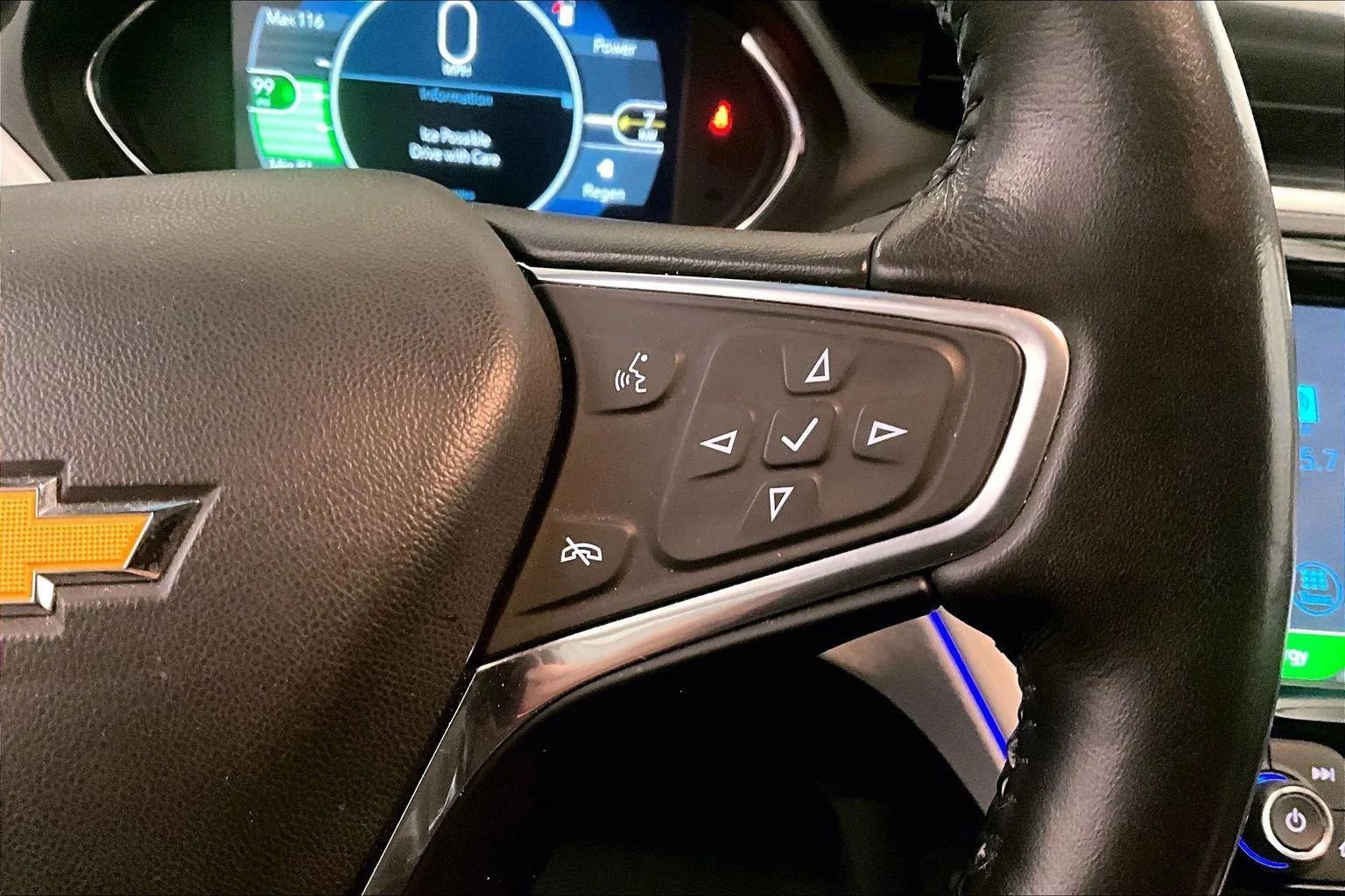 Used 2018 Chevrolet Bolt Premier w/ Driver Confidence II Package image 18