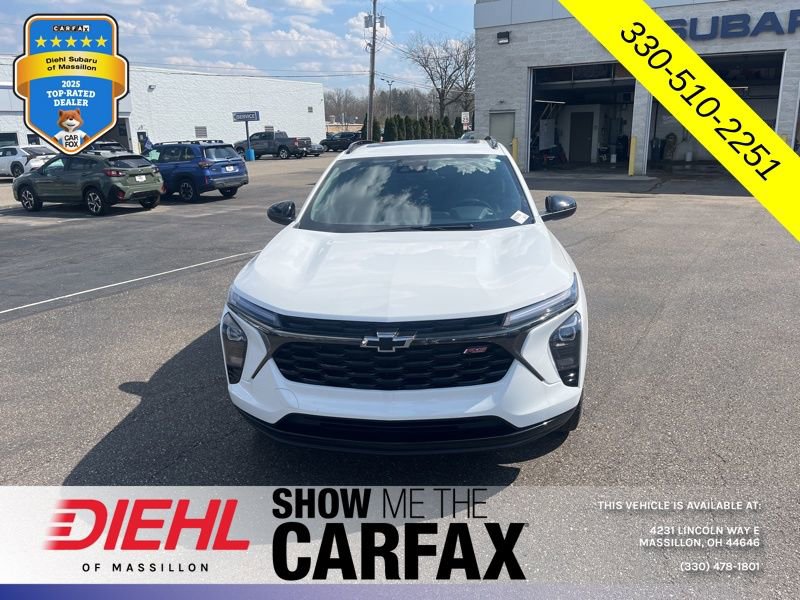 Used 2024 Chevrolet Trax RS w/ Sunroof Package image 8