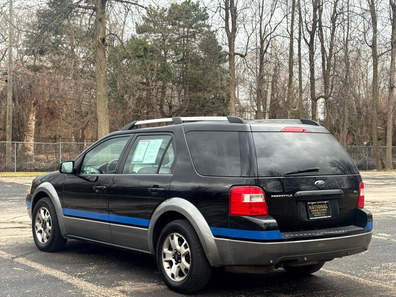 Used 2006 Ford Freestyle SEL image 4