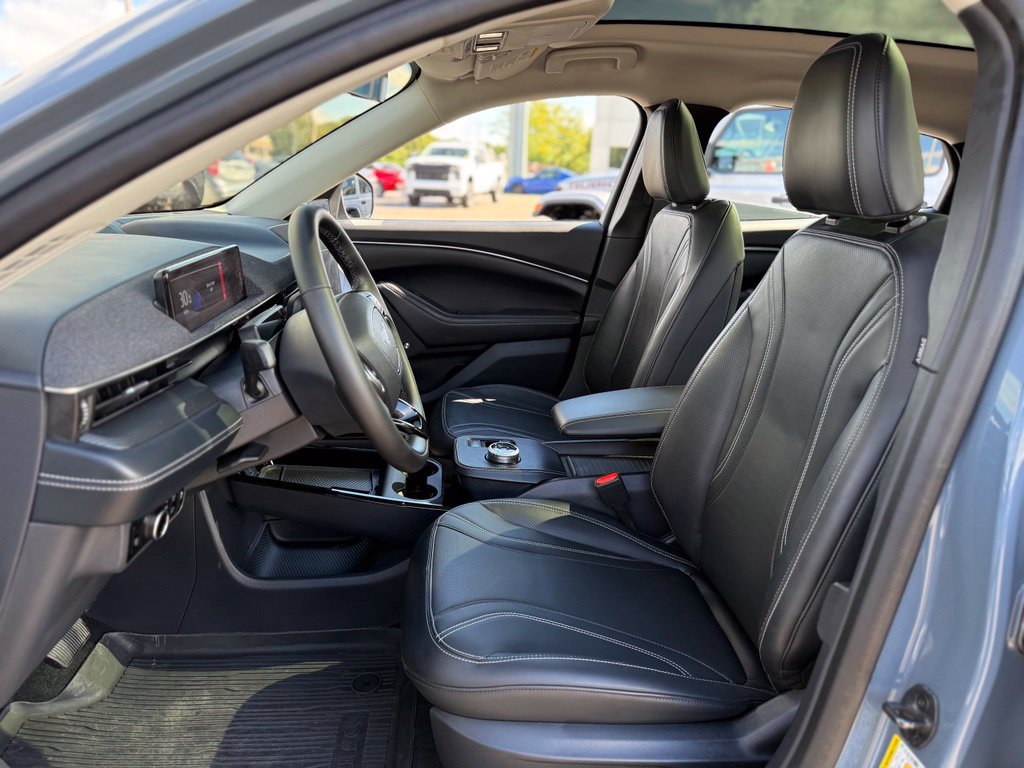 Used 2023 Ford Mustang Mach-E Premium AWD/4WD image 14