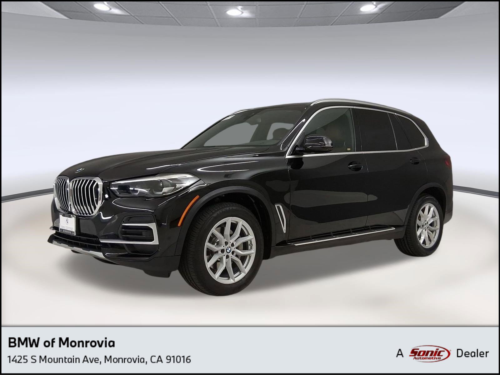 Certified 2023 BMW X5 sDrive40i w/ Premium Package image 1