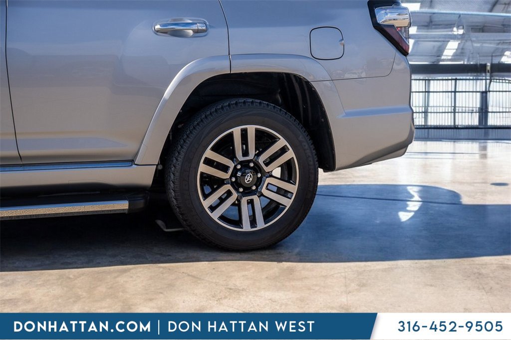 Used 2024 Toyota 4Runner Limited image 38