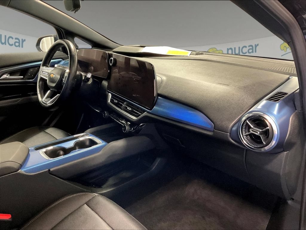 Used 2026 Chevrolet Equinox EV LT w/ Convenience Package II AWD/4WD image 14