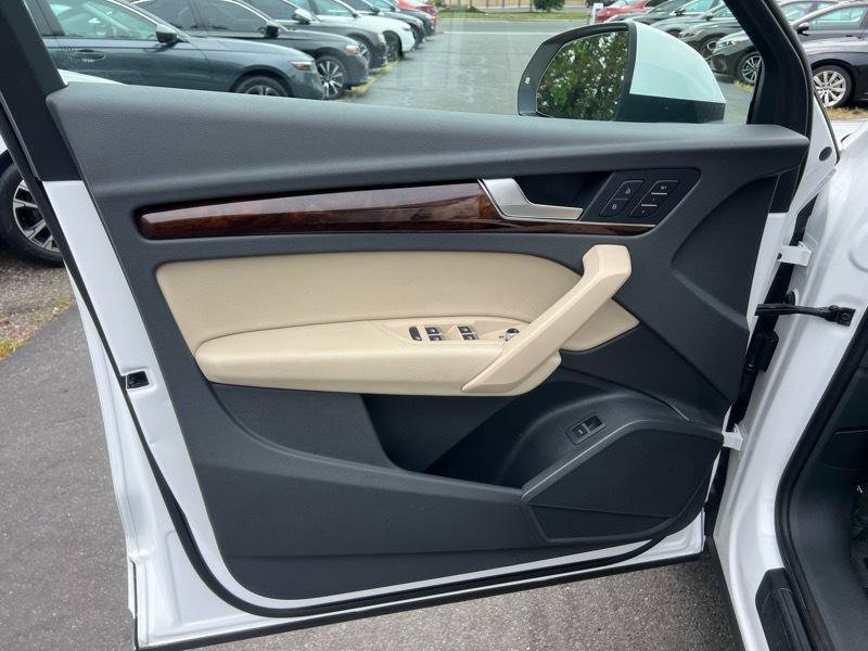 Used 2018 Audi Q5 2.0T Premium AWD/4WD image 28