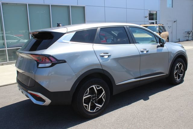 Used 2024 Kia Sportage LX AWD/4WD image 28