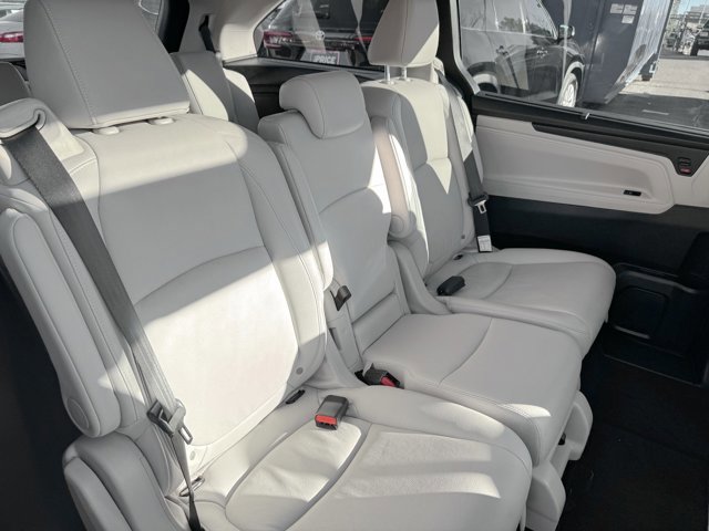 Used 2025 Honda Odyssey EX-L image 20