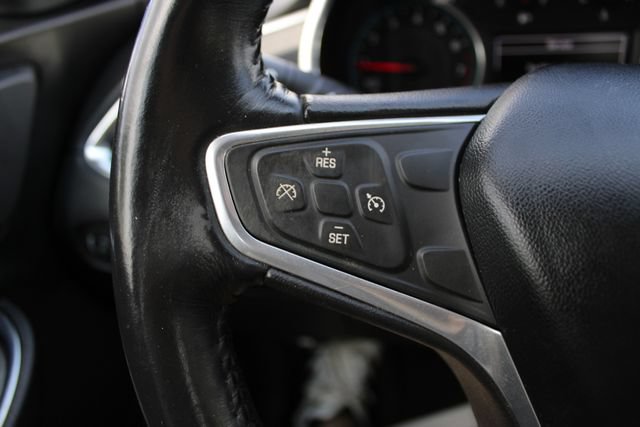 Used 2016 Chevrolet Malibu LT FWD image 6