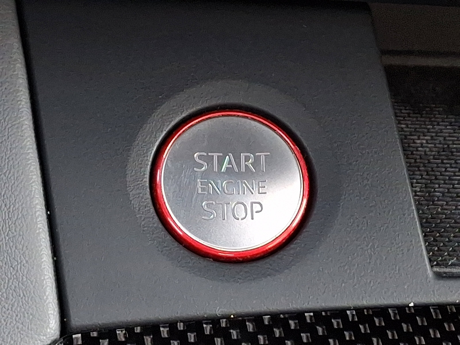 Used 2022 Audi SQ5 Premium Plus w/ Premium Plus Package image 25