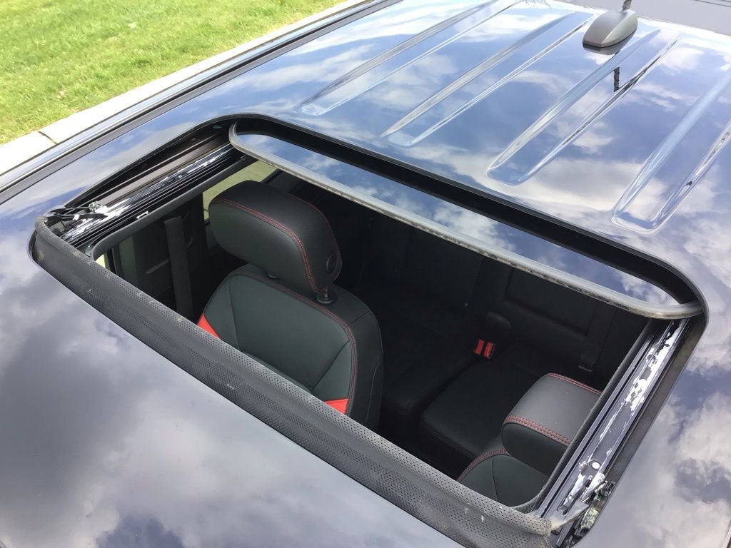 Used 2024 Chevrolet Colorado Z71 w/ Z71 Convenience Package 2 image 26