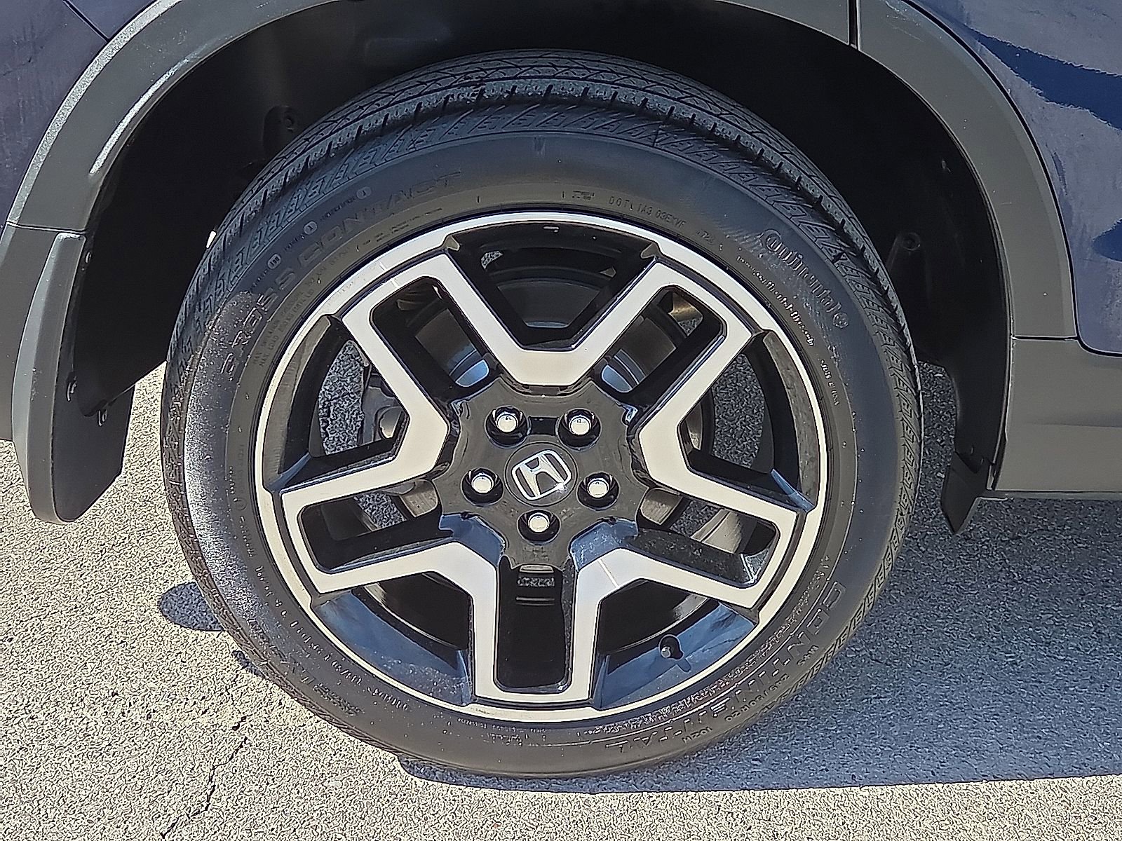 Used 2023 Honda Passport Elite image 7