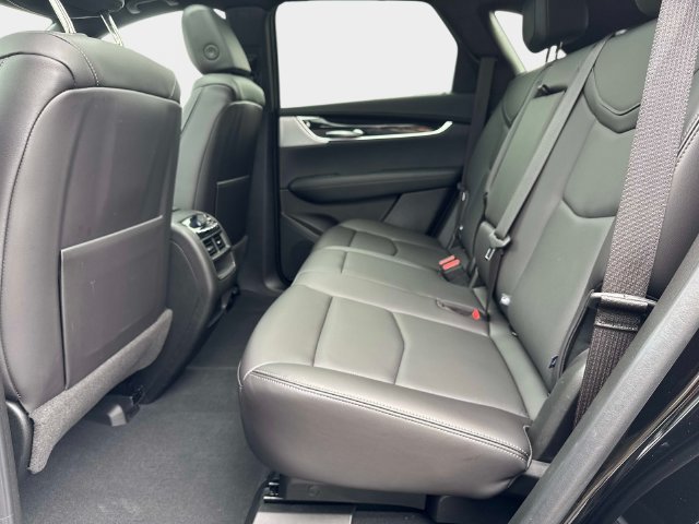 New 2026 Cadillac XT5 Premium Luxury w/ Driver Assist Package FWD image 11
