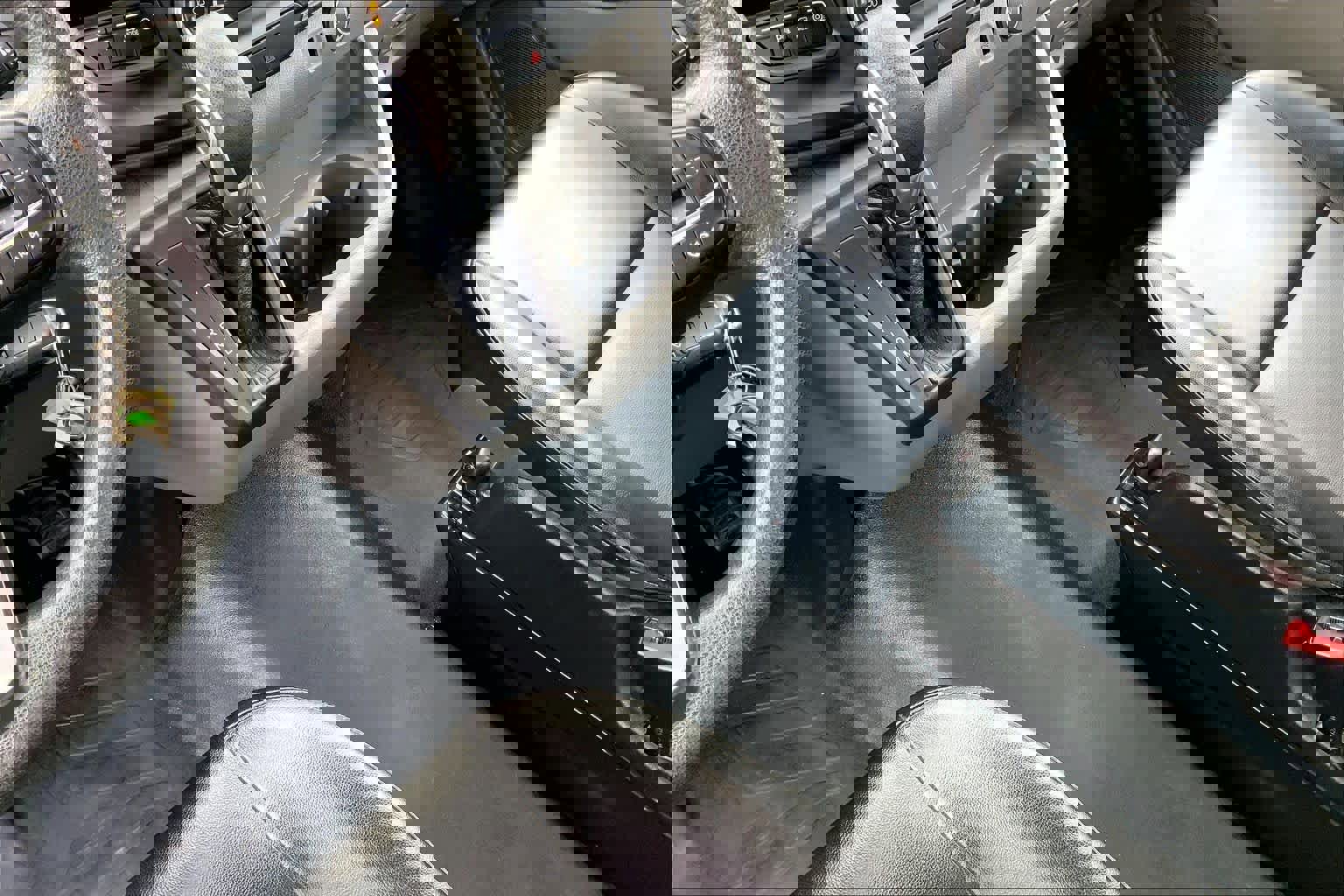 Used 2020 Ford Transit 250 Medium Roof w/ Load Area Protection Package image 14