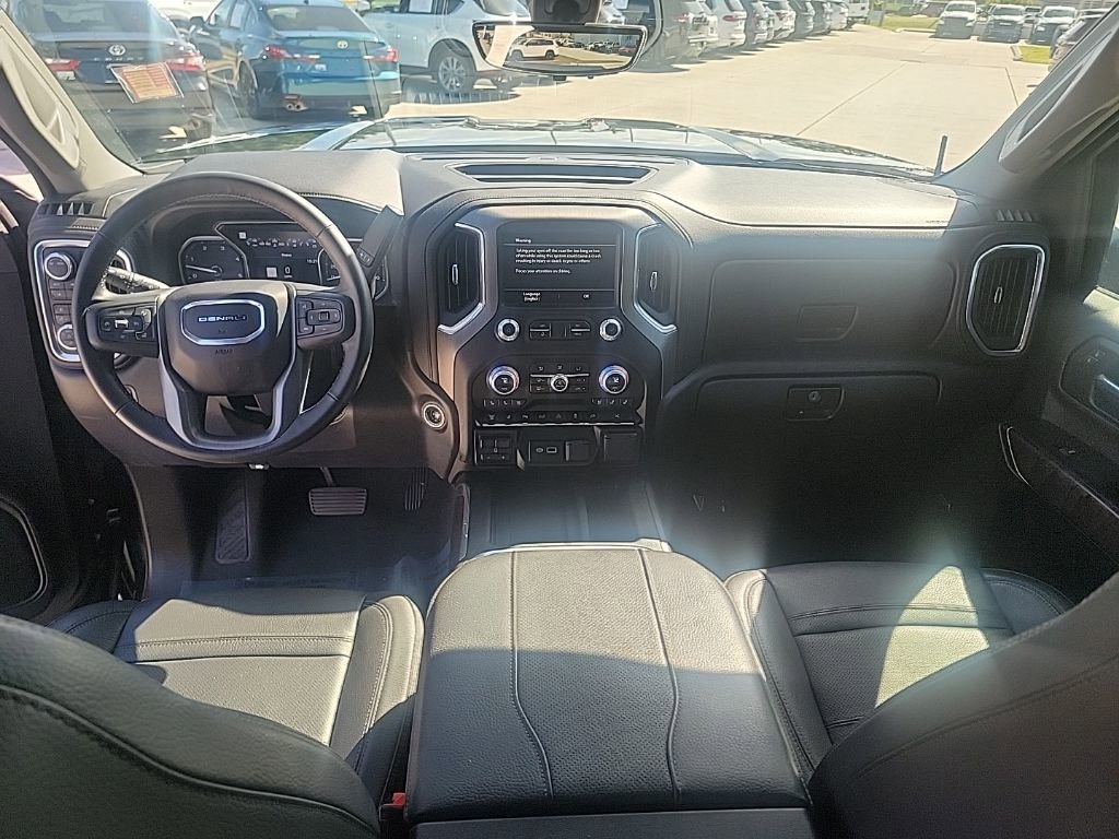 Used 2023 GMC Sierra 3500 Denali w/ Denali Ultimate Package image 16