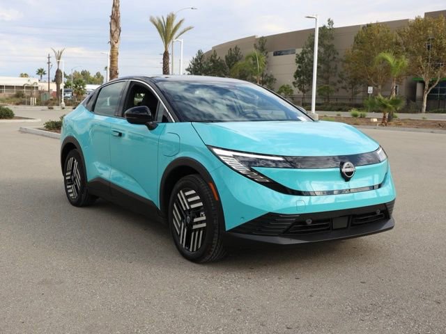 New 2026 Nissan Leaf SV+ w/ Floor Mat Package (SV+) image 2
