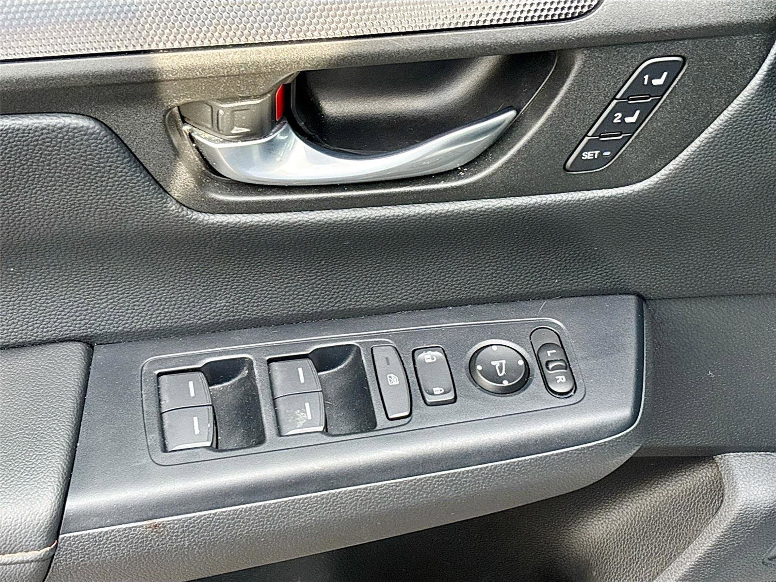 Used 2024 Honda CR-V Sport-L image 17