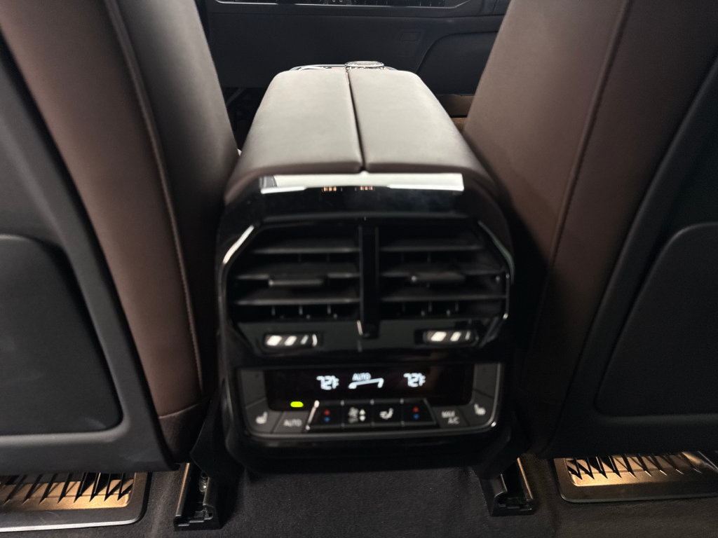 Used 2023 BMW iX M60 w/ Executive Package AWD/4WD image 70