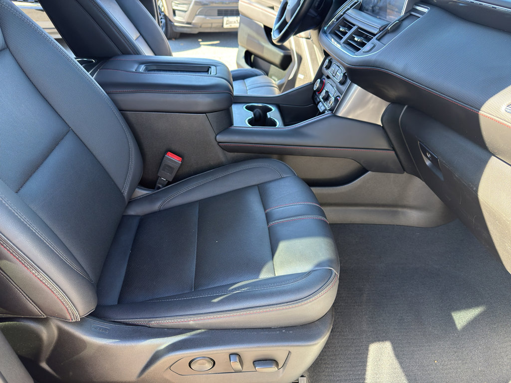 Used 2022 Chevrolet Tahoe RST w/ Luxury Package image 34