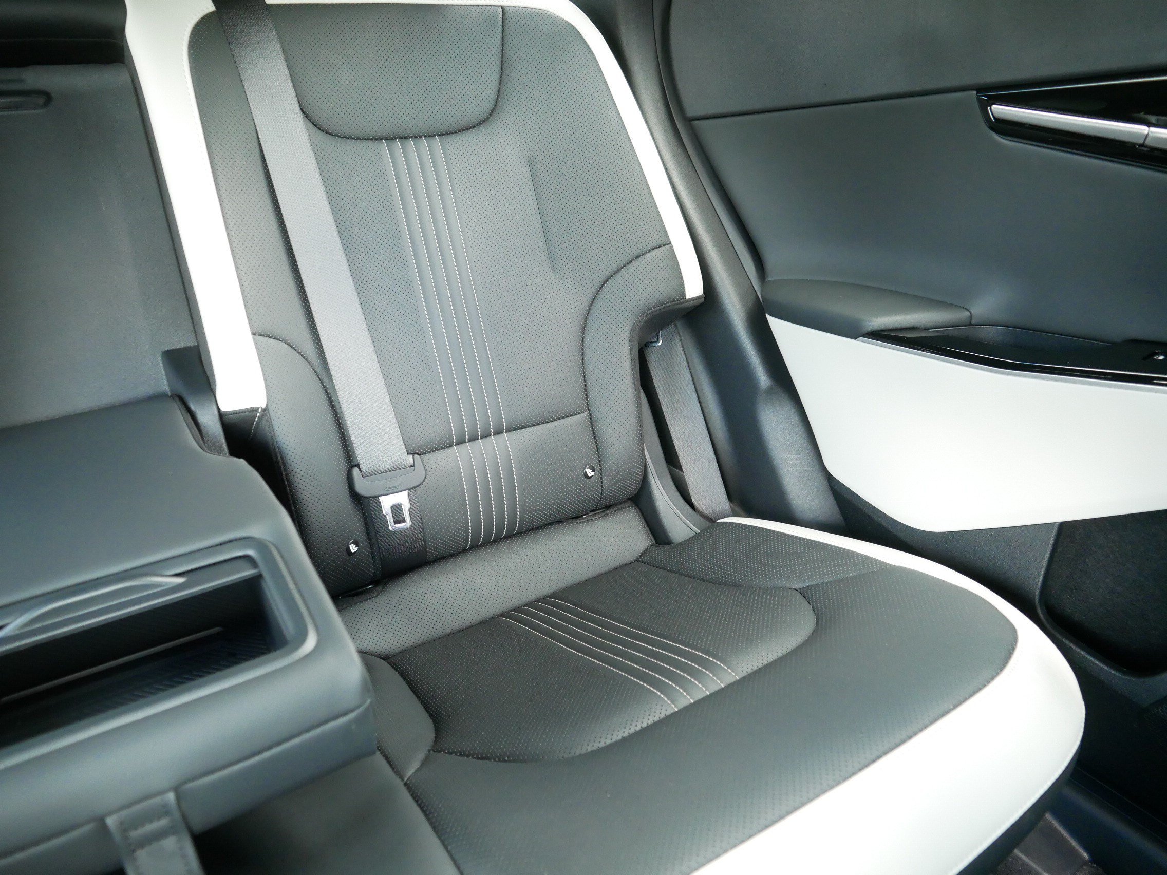 Certified 2023 Kia EV6 GT-Line AWD/4WD image 14