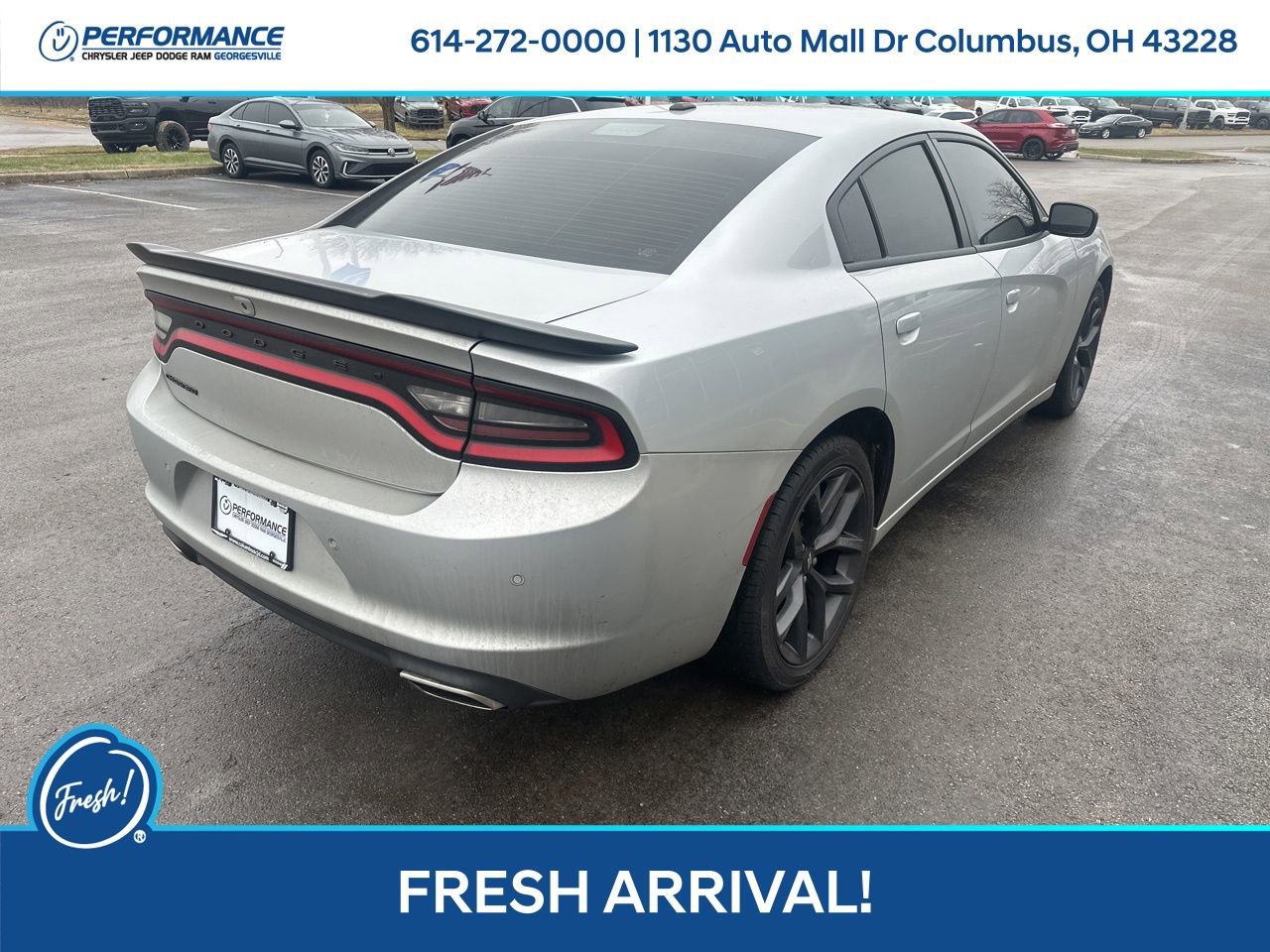 Used 2022 Dodge Charger SXT w/ Blacktop Package image 4