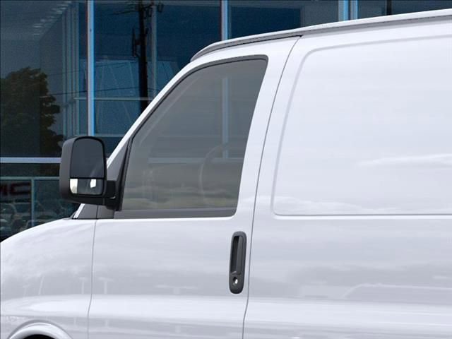 New 2026 GMC Savana 2500 RWD image 12