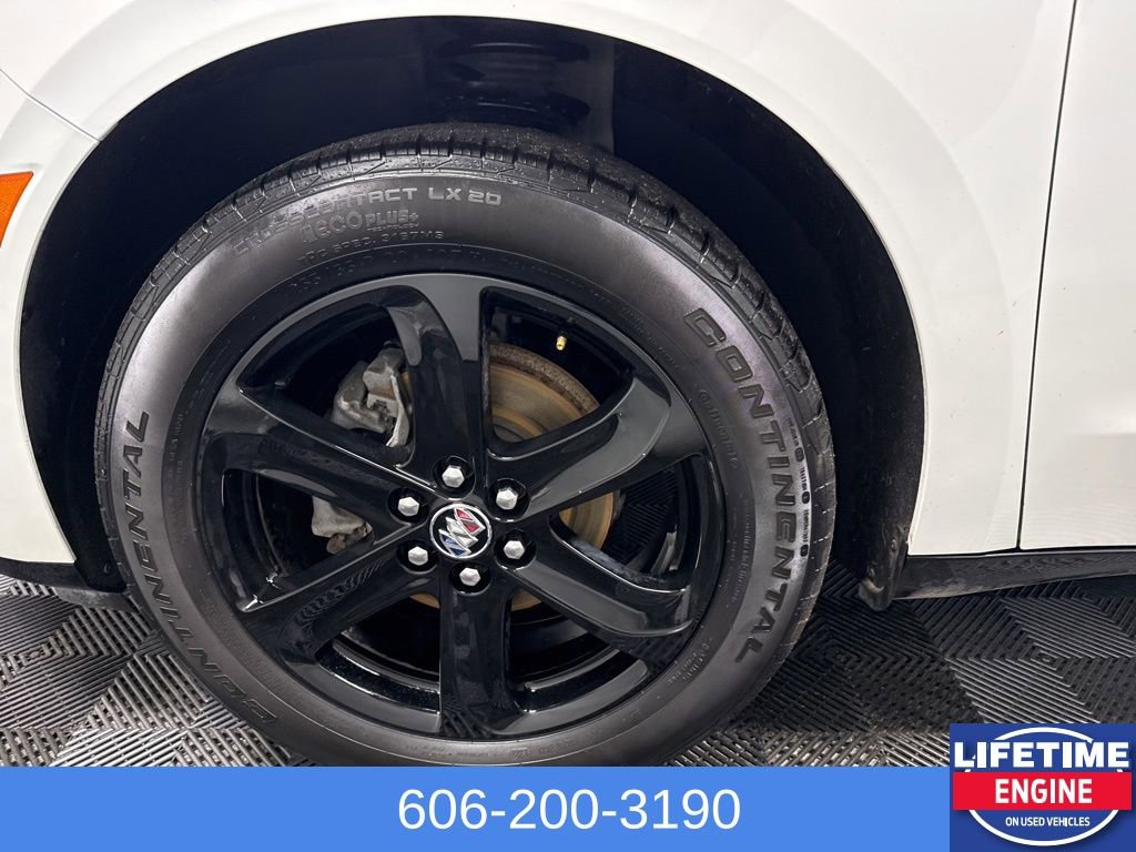 Used 2023 Buick Enclave Essence w/ Experience Buick Package image 12