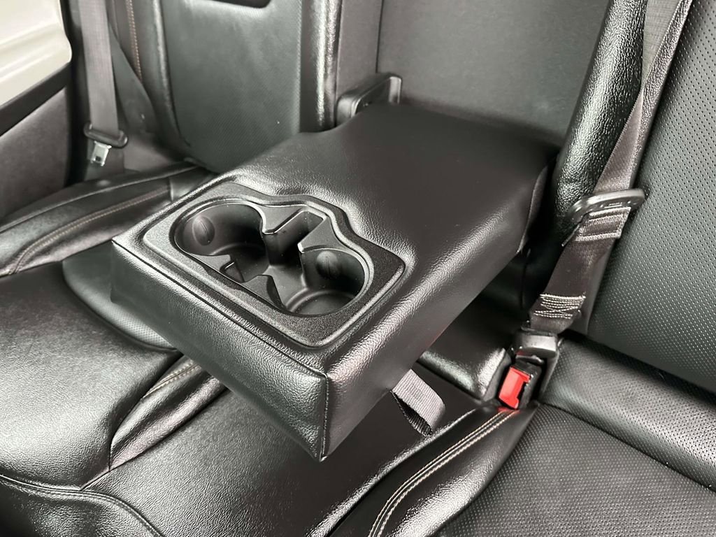 Used 2022 Jeep Compass Limited image 20