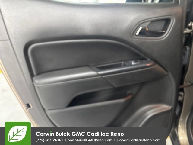 Used 2016 GMC Canyon SLT w/ Driver Alert Package AWD/4WD image 25