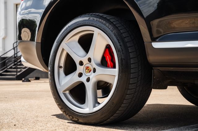 Used 2006 Porsche Cayenne Turbo S AWD/4WD image 35