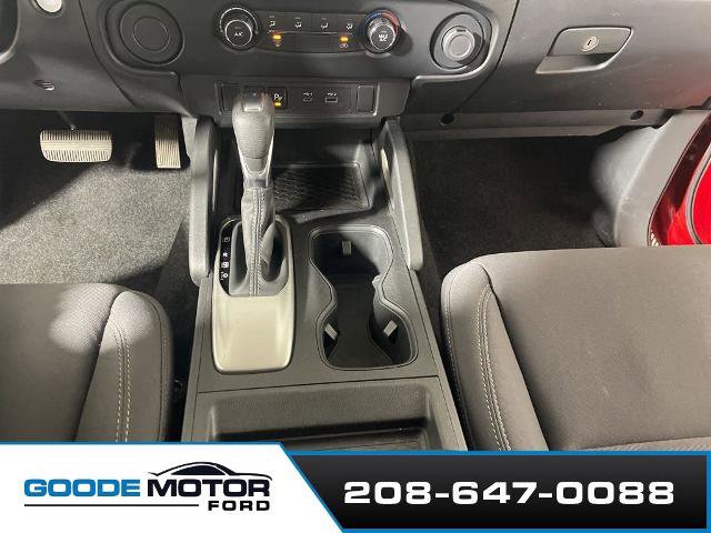 Used 2022 Nissan Frontier SV w/ Technology Package image 16