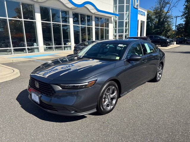 Used 2023 Honda Accord EX image 4