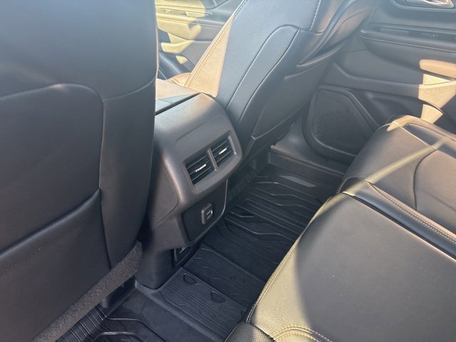 Used 2020 GMC Terrain SLT w/ Preferred Package image 17