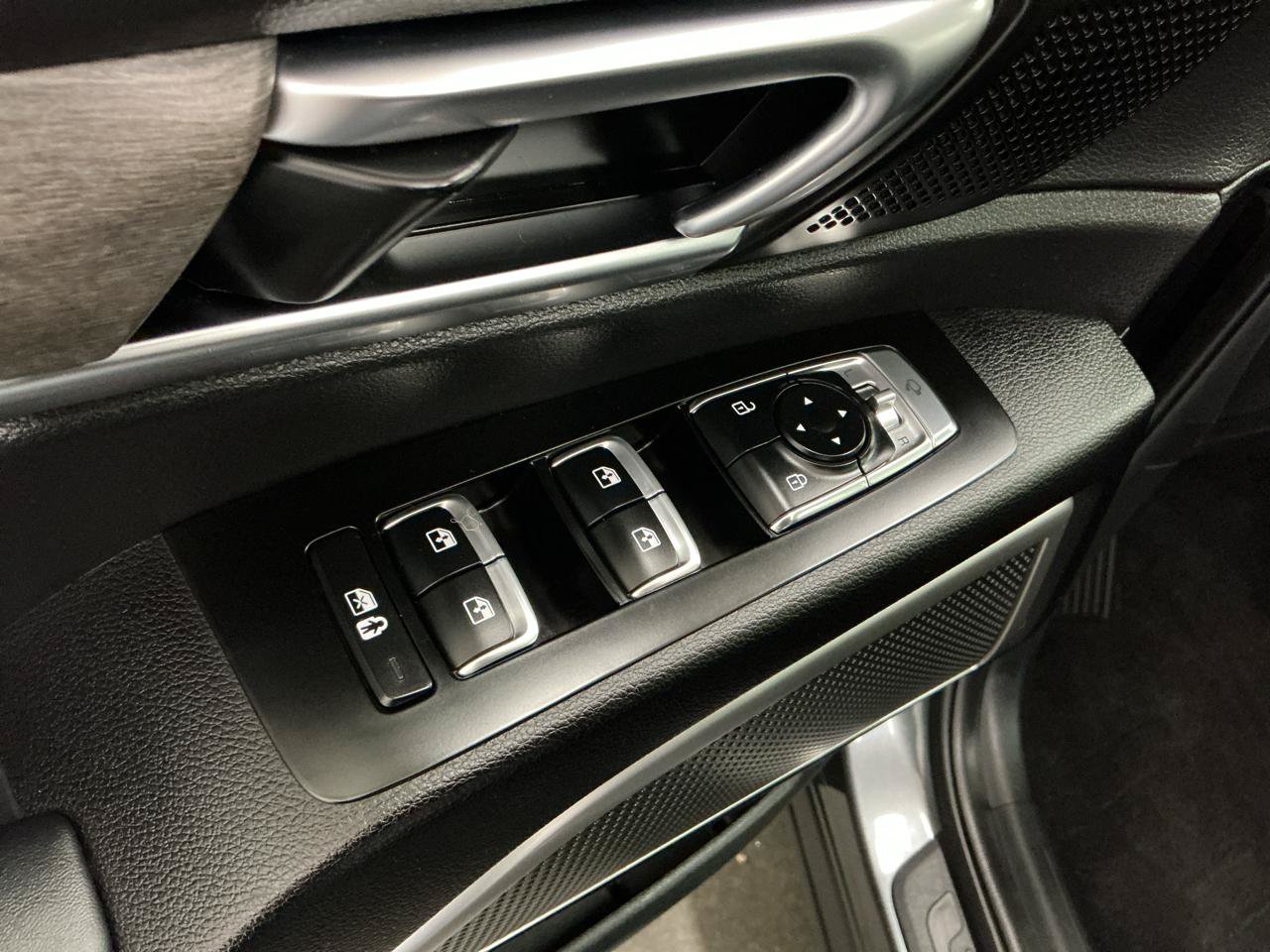 Used 2021 Kia Telluride EX w/ EX Premium Package AWD/4WD image 18