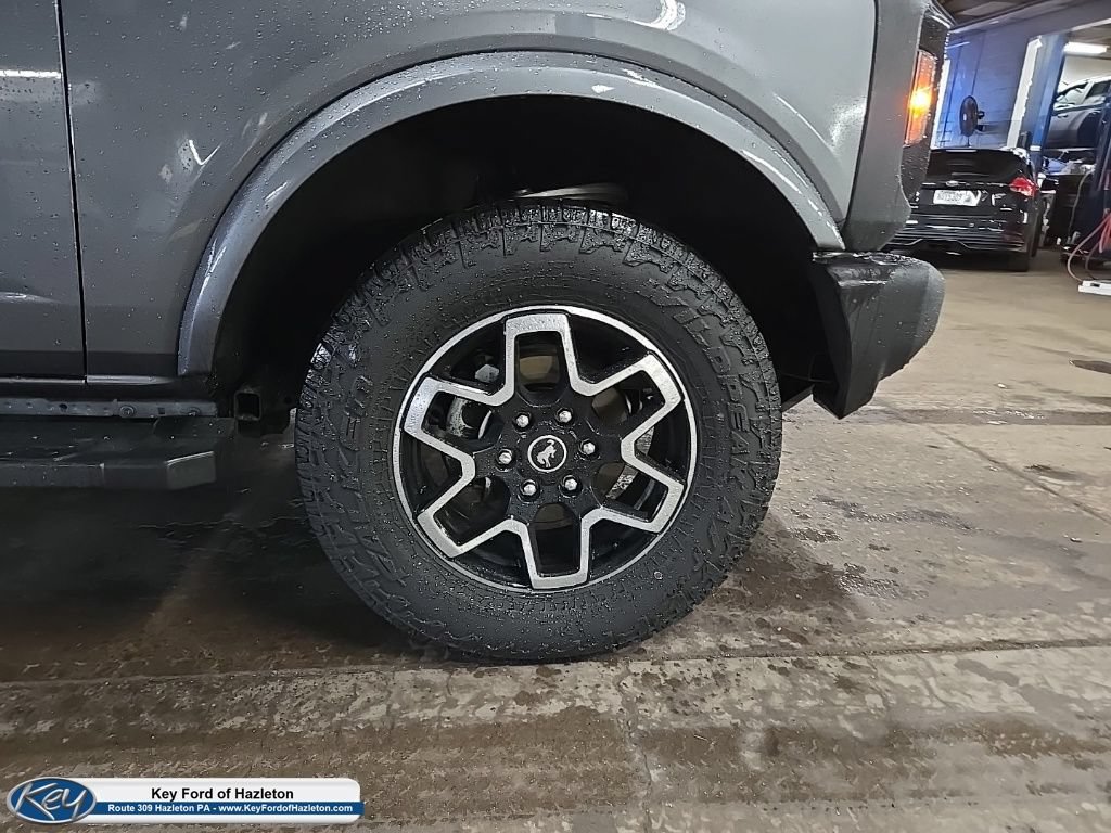 Used 2022 Ford Bronco Outer Banks AWD/4WD image 16