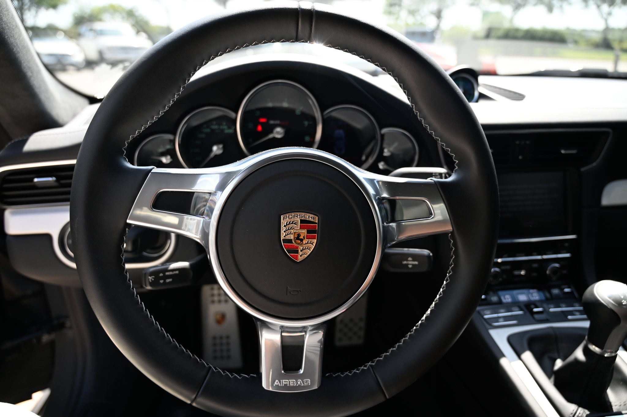 Used 2014 Porsche 911 50th Anniversary Edition RWD image 26