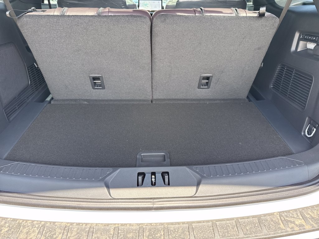 New 2026 Ford Explorer Platinum RWD image 21