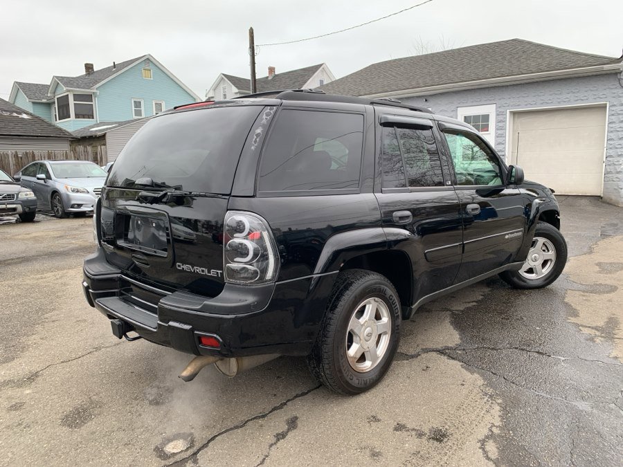 Used 2002 Chevrolet TrailBlazer LS w/ Preferred Equipment Group image 5