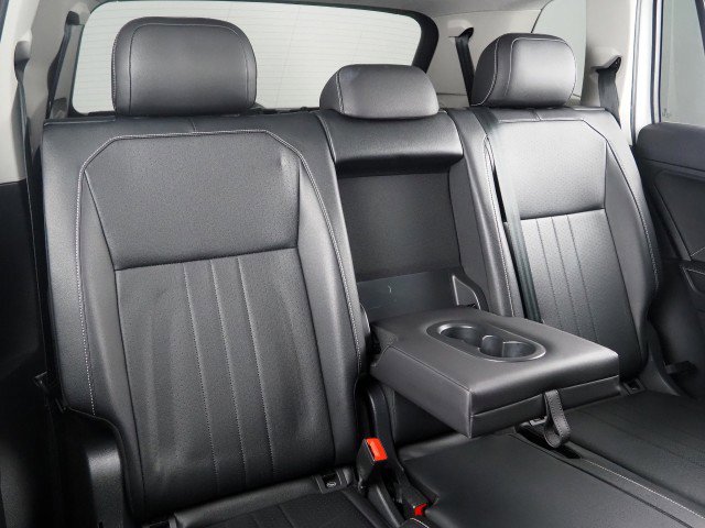Used 2022 Volkswagen Tiguan SE FWD image 15