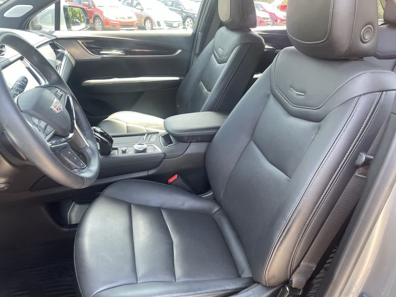 Certified 2024 Cadillac XT5 Premium Luxury FWD image 12